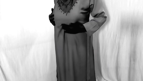 Indian bhabi girl enjoys sex with a neighbor inside the room