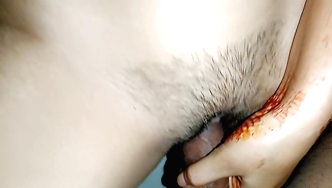 Indian teen 18+ is doing something erotic in amateur porn