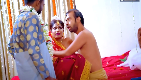 Indian sex scenes with bade dumbwali nai nawali dulhan