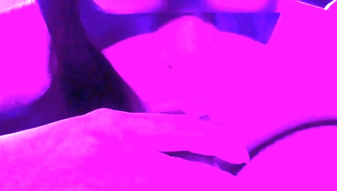 Brunette babe takes her pussy licked then faces a facial