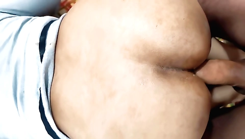 Amateur brunette hairy fucked in a couple of her hairy pits