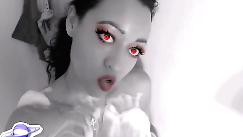 Amateur brunette solo female - saturno squirt sexiest