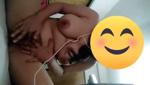 Chatty brunette is playing with her pussy on webcam