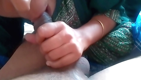 Thick mouth amateur milf takes pleasure off her friends dicks