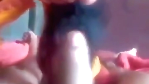 Amateur brunette suck deep throat pussy and get wet