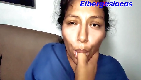 My stepsister got to feel her pussy and wet pussy when she fucked