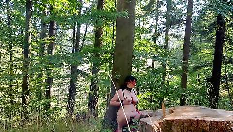 Hot amateur stepsister gets fucked by a big black dick