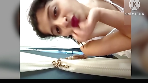 Indian amateur brunette video showing her ass and pussy