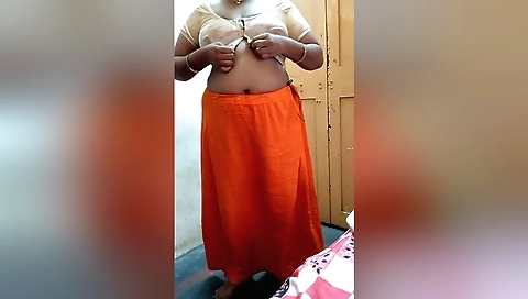 Today Exclusive-desi Telugu Bhabhi Shows Her Nude Body 2