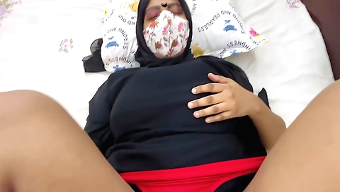 Hot amateur teen 18+ with small tits and titties with her lover