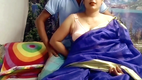 Amateur porn video of a horny stepdaughter with hairy pussy