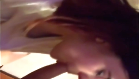 I'm showing my body in this sexy hardcore amateur video