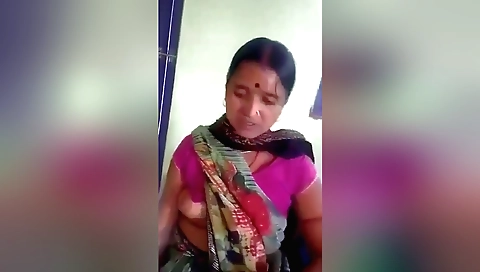 Amateur redhead solo video with amateur brunette redhead