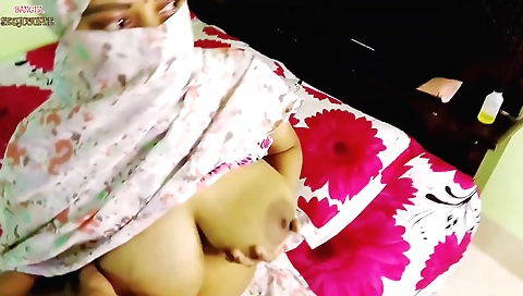 Indian girl in big ass and big tits fucks on the table