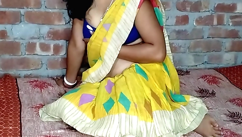 Sexy brunette in stepbrother's homemade porn video