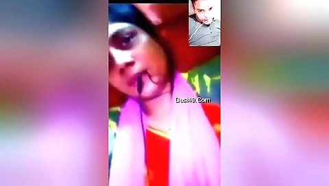 Today Exclusive-desi Girl Shows Her Boobs And Pussy