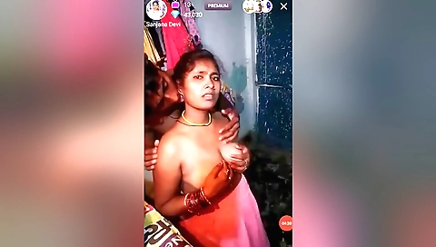 Amateur blonde with a sexy body showing off her legs