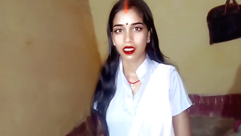 Indian hottie enjoys outdoor sex with her boyfriend