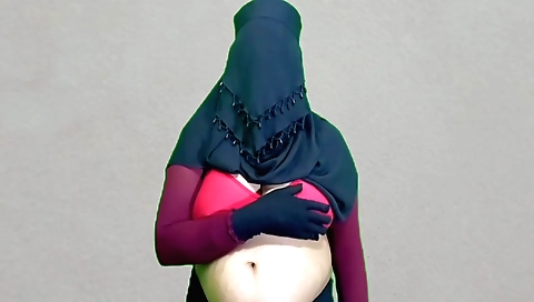 Indian amateur solo girl in a beautiful body in hd video