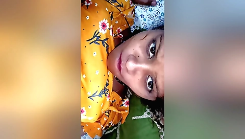 Indian video with a brunette girl wearing a dress 0898