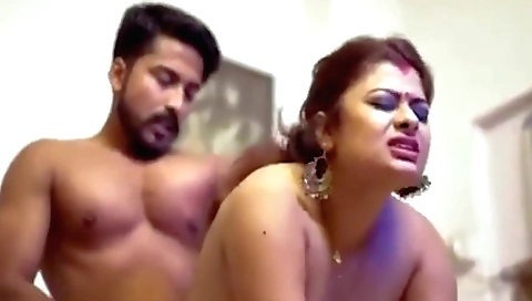 Indian milf gets to cum on her husband in the backyard