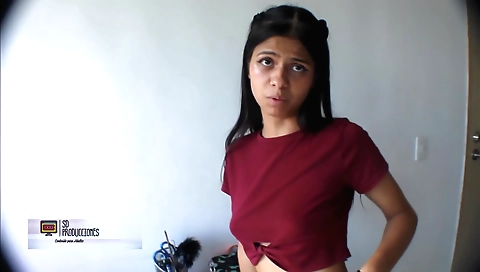 Indian stepsister gets fucked by her stepbrother in car